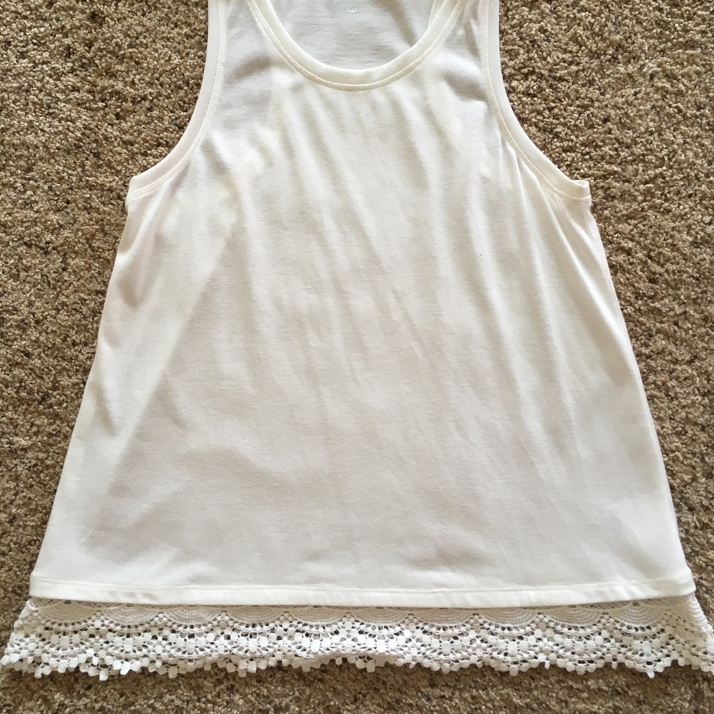 BOGO Scoop neck tank top